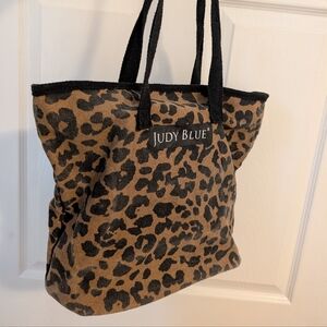 Judy Blue Wild Leopard Tote